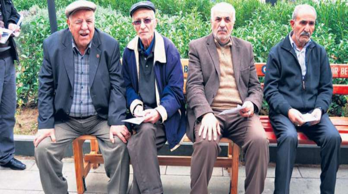 AKP'nin sosyal güvenlik sistemindeki değişiklikleri en çok emeklileri vurdu