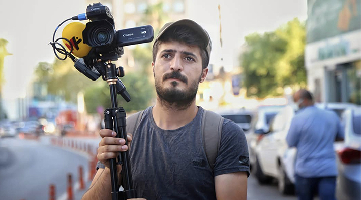 5 gündür gözaltında tutulan gazeteci Emrullah Acar, adliyeye sevk edildi