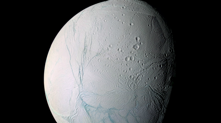 Bilim insanları açıkladı: Satürn'ün uydusu dünyadan sonra yaşama en uygun yerlerden biri