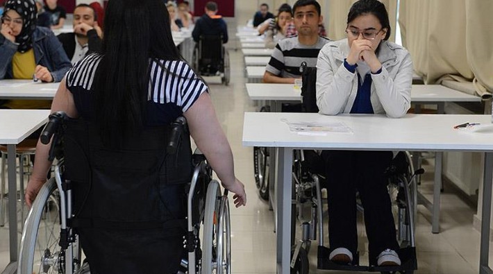 Engelli öğretmenler atama bekliyor: 2020 EKPSS ile sadece 1 atama yapıldı! 