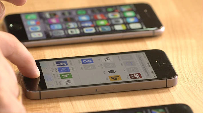 Apple'a 'iPhone yavaşlatma' cezası