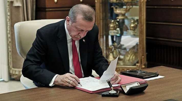 Erdoğan 11 üniversiteye daha rektör atadı 