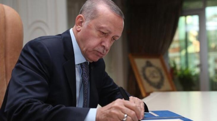 Erdoğan 16 üniversiteye yeni rektör atadı