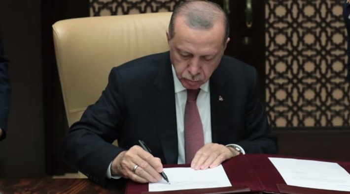Erdoğan,  bir yıl içinde 2 binden fazla atama yaptı