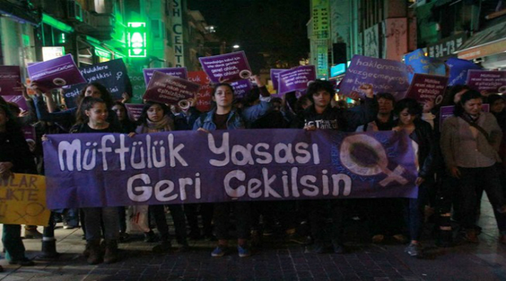 Erdoğan müftülere nikah yetkisi veren yasayı onayladı