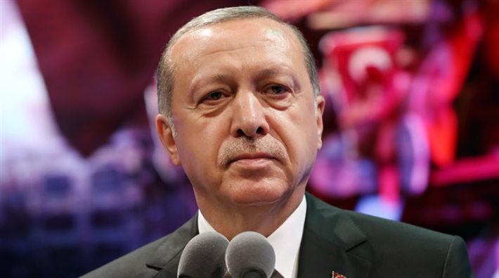'Erdoğan'ın resmi devlet dairelerine asılsın' çıkışı