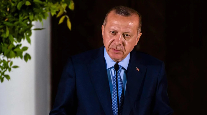 AKP'de Erdoğan'ın cumhurbaşkanlığı-genel başkanlık modeli tartışılıyor