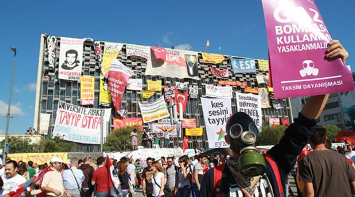 Erdoğan: Gezi olaylarıyla sokakları kaosa sürükleyenler ekonomimizi hedef alıyordu