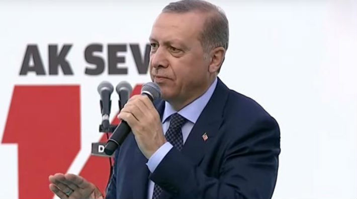 Erdoğan'dan Almanya Dışişleri Bakanı Gabriel'e: Sen kimsin ki benimle konuşuyorsun