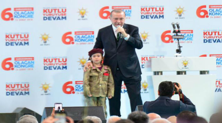 Erdoğan'ın çocuklu savaş propagandası dünya basınında