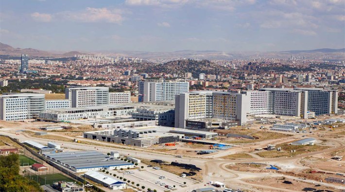 Erdoğan'ın 'rüyası' şehir hastanesinin bahçesine ayda 132 bin lira ödenecek!