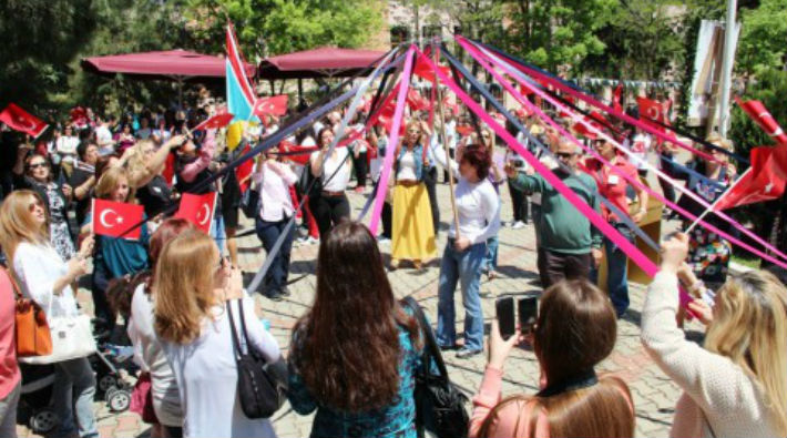 Kadıköy'de yasaklar zinciri: Erenköy Kız Lisesi’nin pilav gününe de yasak getirildi