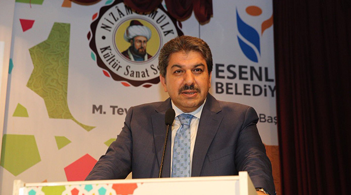 AKP'li Esenler Belediyesi, vergi borcu olan yurttaşların isimlerini gazetede yayımladı