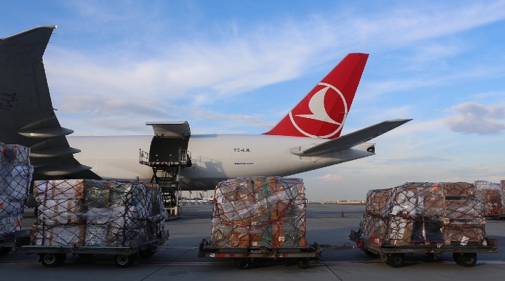 Lübnan, Türkiye’ye ait kargo uçağının ülkeye girişini engelledi