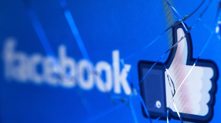ABD'li profesör: Sosyal ağlardaki çöküşün Facebook hakkındaki ifşalara denk gelmesi soru işaretleri oluşturdu