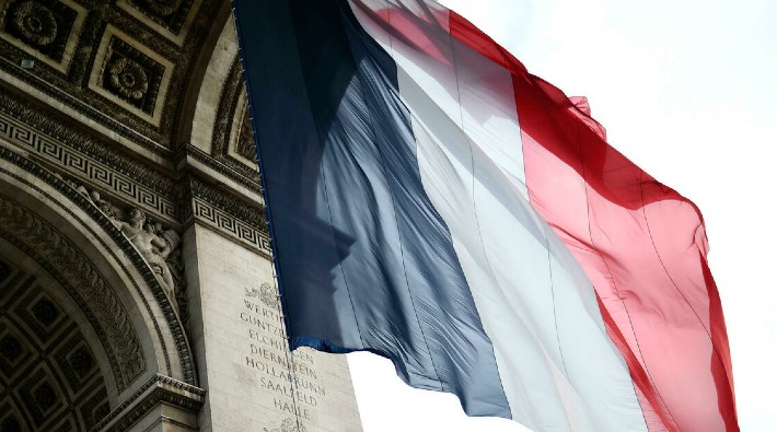 Fransa ABD ve Avsutralya büyükelçilerini geri çağırdı