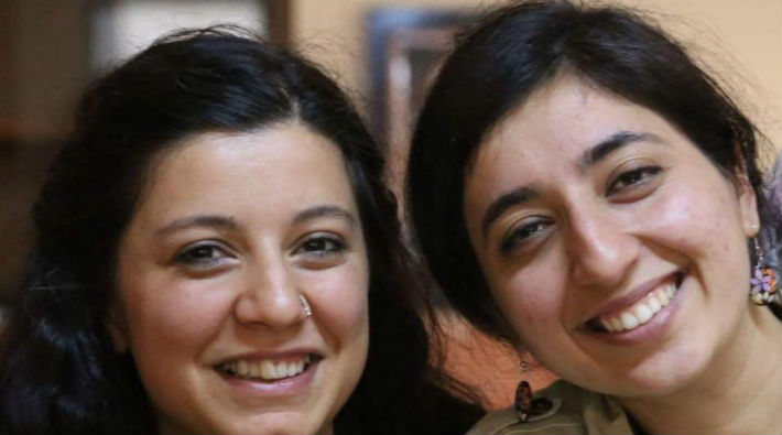 Gazeteciler Duygu Erol ve Habibe Eren serbest bırakıldı