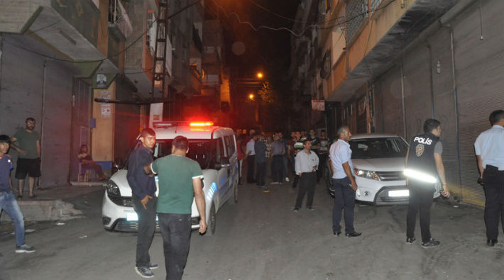 Gaziantep'te Suriyelilerle mahalleli arasında dün çıkan gerginlik bugün de devam etti
