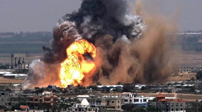 Gazze Şeridi'nde bulunan tünele saldırı: 5 Filistinli öldü