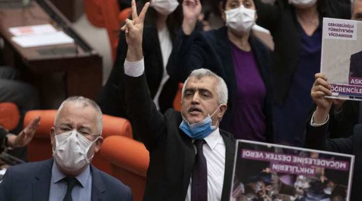 Gergerlioğlu, Meclis'te sabahladı: 'Direniyorum, direniyoruz'