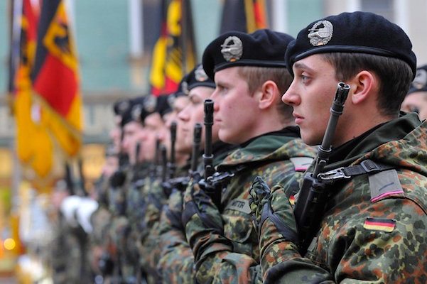 Emperyalizm yarışıyor: Almanya'nın silahlanması