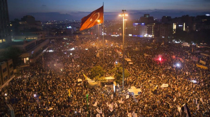 'Gezi'yi desteklemek Türkiye'nin geleceğini desteklemektir'
