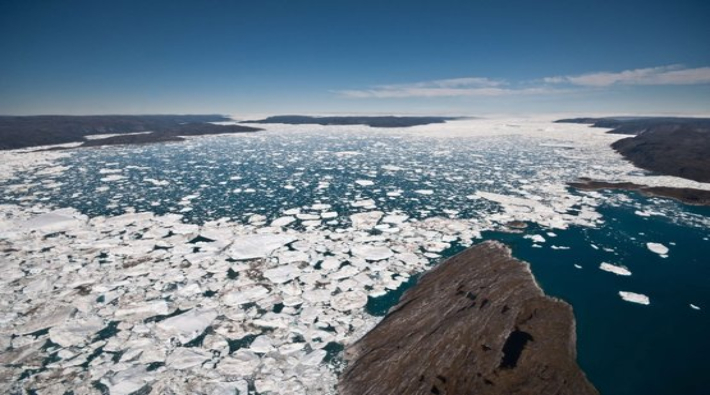 Grönland'da 197 milyar ton buz eridi