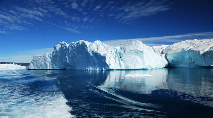 Grönland'da bir ayda 197 milyar ton buz eridi