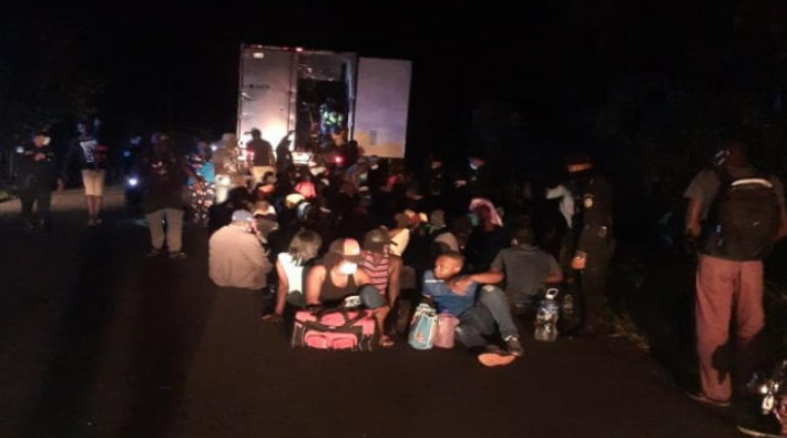 Guatemala'da konteynere kilitlenmiş 126 göçmen bulundu