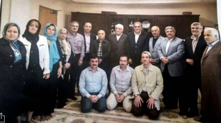 ‘FETÖ’ soruşturmasında el konulan şirketlerin yönetimi Gülen’i ziyarete giden eski AKP’li vekile verildi