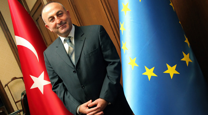 Bakan Çavuşoğlu: Sana hesap mı vereceğim, istediğim ülkeyle ilişkimi düzeltirim