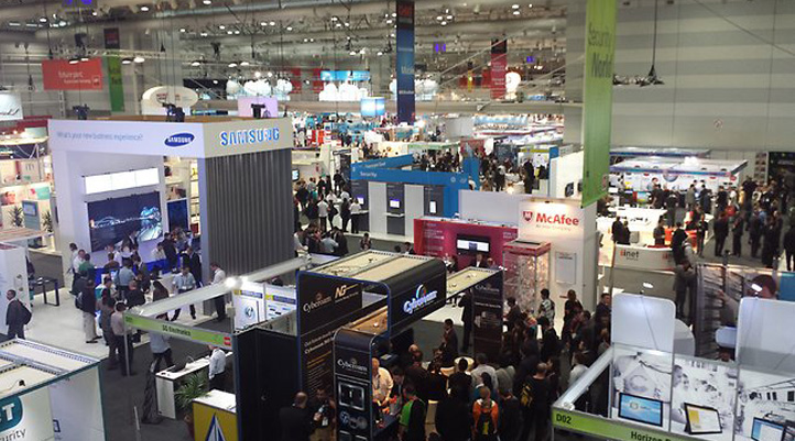 İstanbul'da düzenlenecek CeBIT bilişim fuarı 'siyasi koşullar' nedeniyle iptal edildi