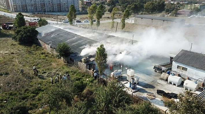 İstanbul'da Fabrikada Patlama