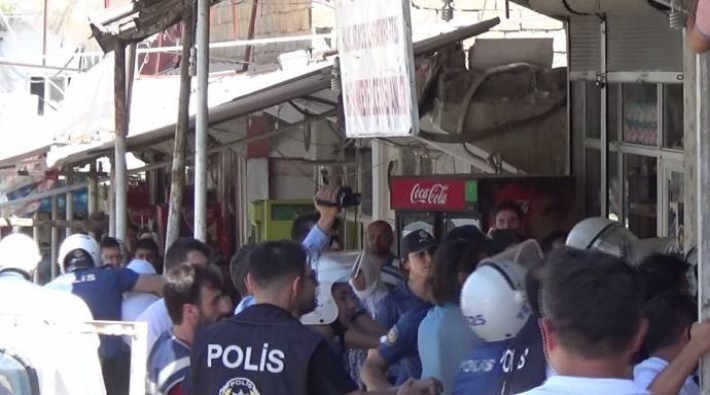 Hasankeyf için yapılan basın açıklamasına polis saldırısı: 1'i gazeteci 33 kişi gözaltında