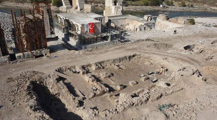 Hasankeyf'teki arkeolojik kazı alanında yıkım işlemleri devam ediyor