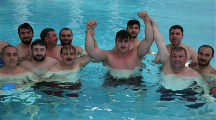 Yozgat’ta ‘kadınlara özel’ havuz yapıp erkeklere test ettirdiler