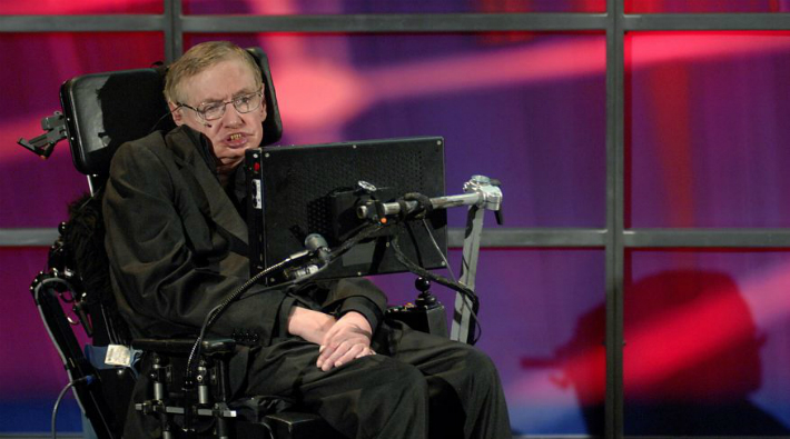 Hawking: İnsanlık 2600 yılında yok olabilir