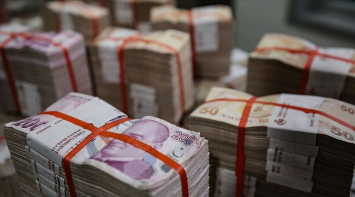 Hazine'nin iç borç çevirme oranında rekor: 1 lira için 2 lira borç alındı
