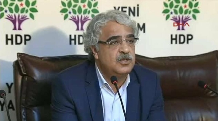 HDP Eş Genel Başkanı Mithat Sancar: Bu bir darbedir