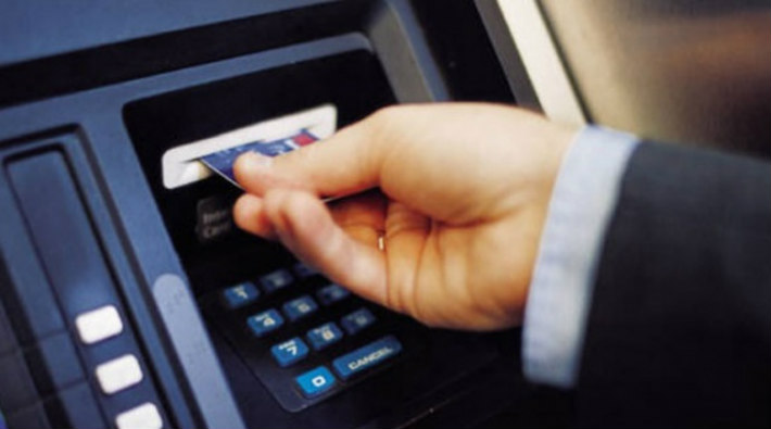 'Hesap işletim ücreti' bankalardan geri alınabilir