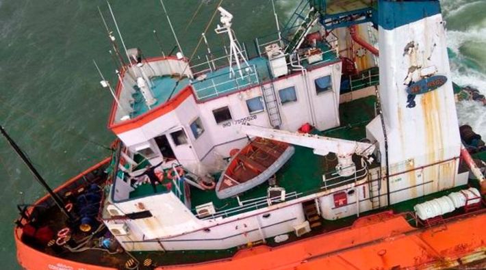 Hindistan'da gemi battı: 21 ölü, 96 kayıp