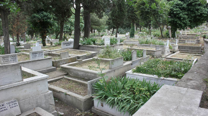 İBB'nin mezar pazarı: 2 bin liradan başlıyor 