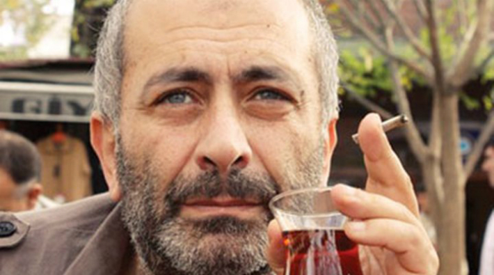 Barış Pirhasan'la babası Vedat Türkali üzerine: 'Artık gönlümce sevebilirim seni'