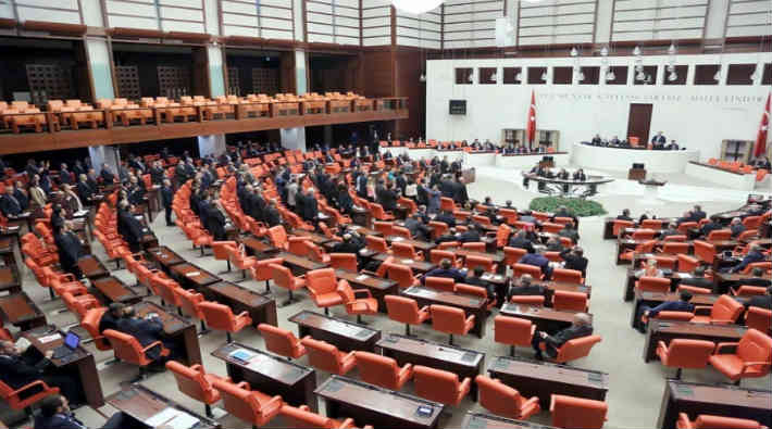 AKP intiharların araştırılması önergesini reddetti