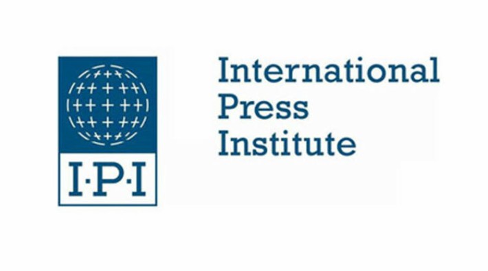 IPI kaliteli gazeteciliği arttırmak için rapor yayınladı