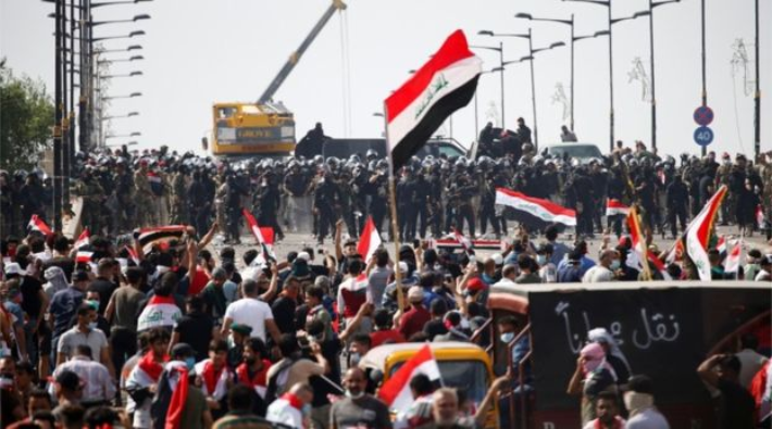 Irak'taki hükümet karşıtı protestolarda ölü sayısı 319'a yükseldi