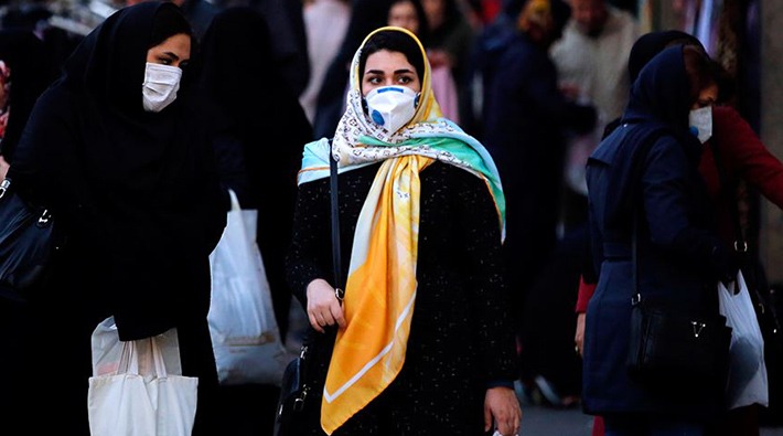 İran’da maske kullanmak zorunlu oldu