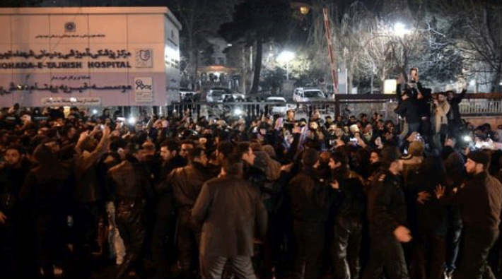İran'da iktidar karşıtı eylemler yayılıyor