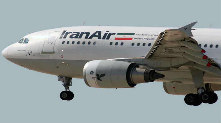 İran'da uçak düştü: 2 ölü
