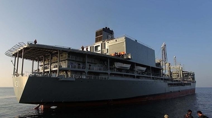 İran'ın en büyük tonajlı askeri gemisi Umman Denizi'nde battı